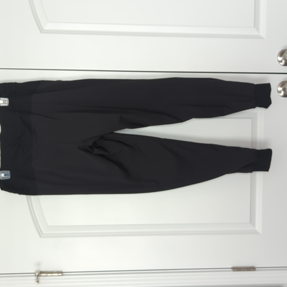 Lululemon jogger - Picture 3 of 4